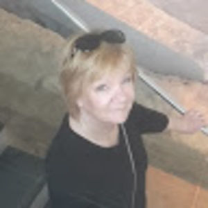 Meet your Posher, Annette